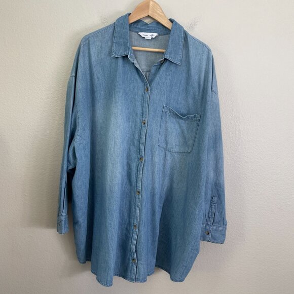 NEW Old Navy Womens Plus 3X Boyfriend Shirt Chambray Denim Relaxed Button Up Top - Picture 7 of 10